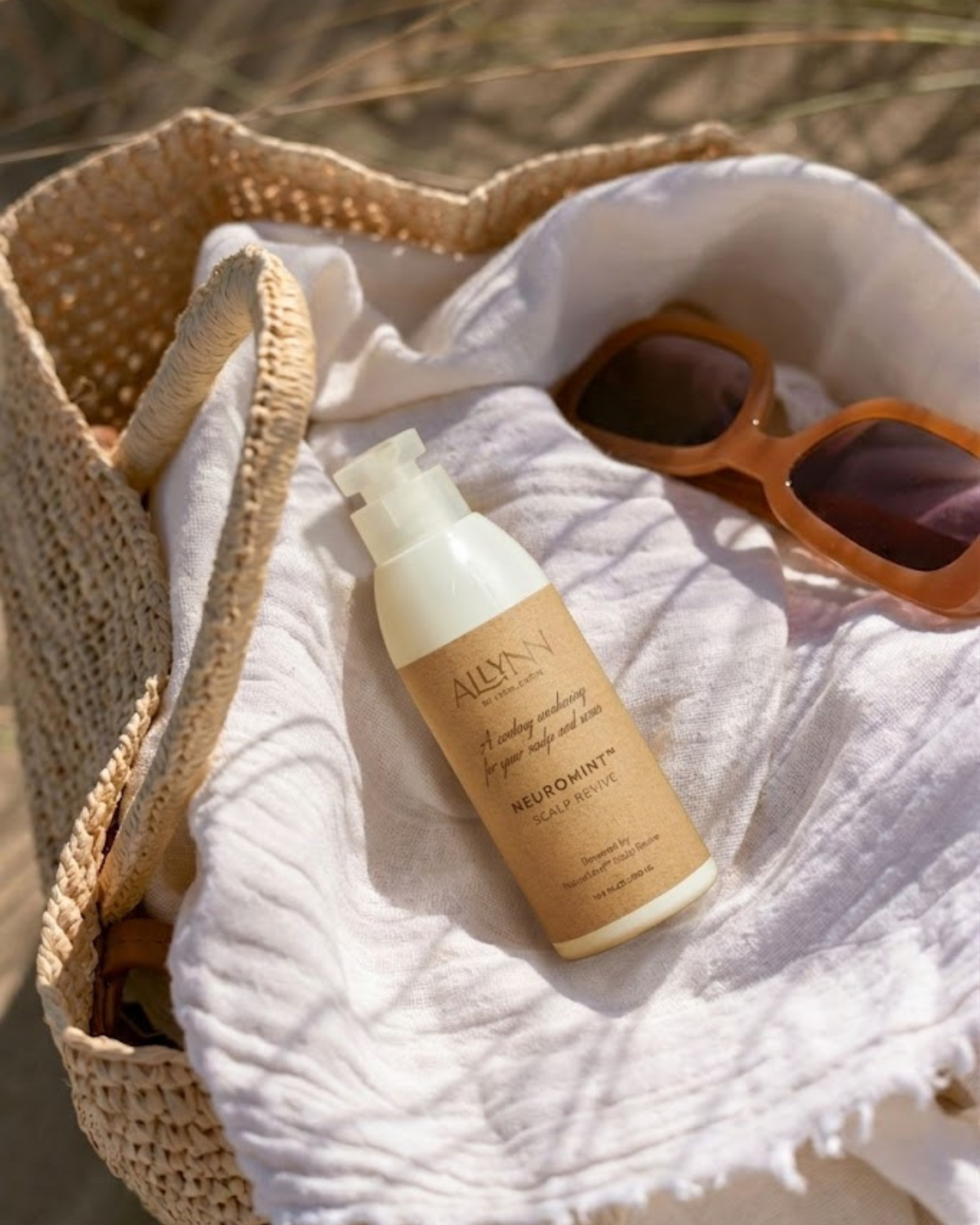 Therapeutic shampoo for the scalp